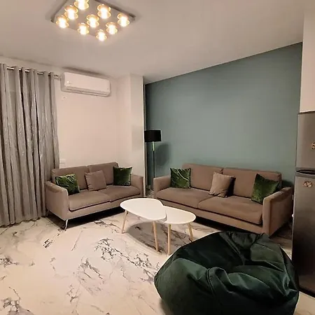 White Palace * Vlorë