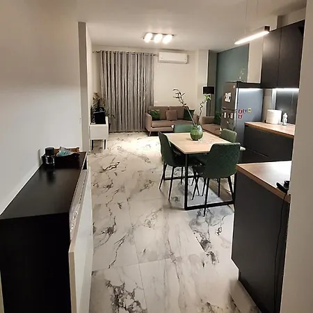 White Palace Apartment