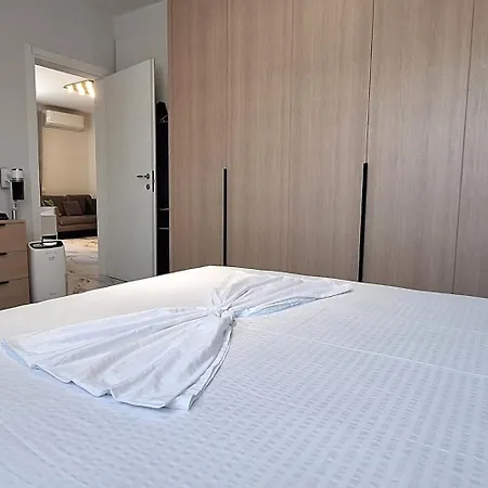 White Palace * Vlore