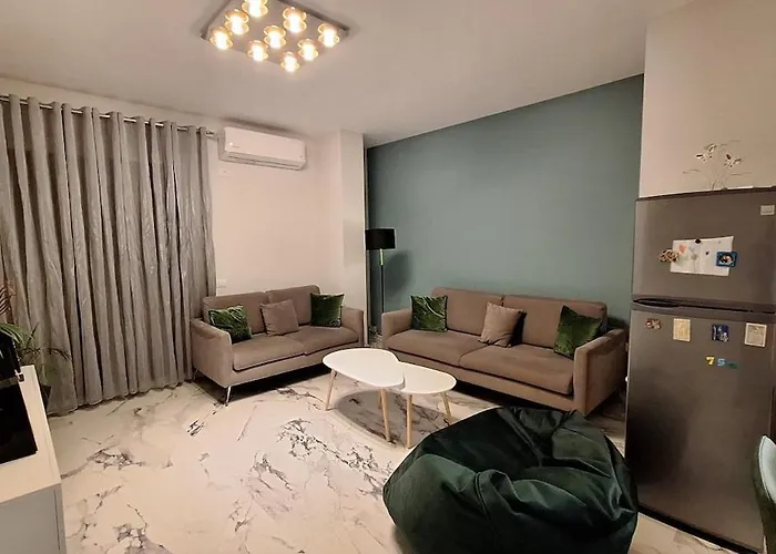 White Palace * Vlorë