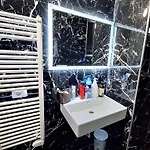 White Palace * Vlorë