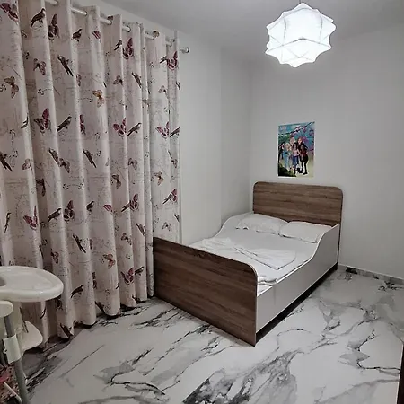 White Palace * Vlorë